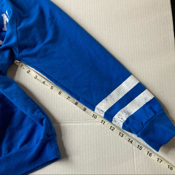 Superman sweater shirt Size XL - Picture 6 of 7